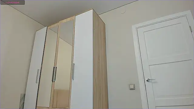 Snapshot of sweety_vikky chatting on 02-24-25, 12:20 sweety vikky online show from 02-24-25, 12:20