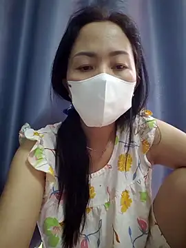 Snapshot of Baby-sexytits18 chatting on 11-01-25, 02:46 Baby-sexytits18 online show from 11-01-25, 02:46