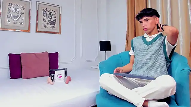 Santy carrington online show from 12-26-24, 06:22