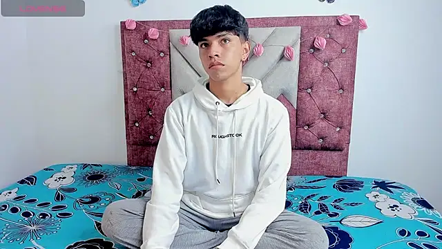 Santy carrington online show from 03-15-25, 03:40