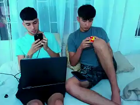 Snapshot of shawn__sanderson1 chatting on 02-25-25, 07:03 shawn sanderson1 online show from 02-25-25, 07:03