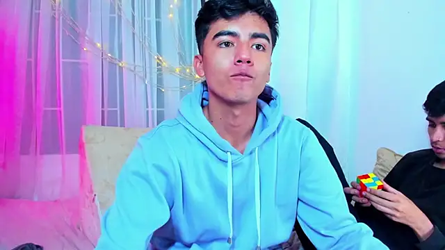 Snapshot of shawn__sanderson1 chatting on 02-27-25, 04:21 shawn sanderson1 online show from 02-27-25, 04:21