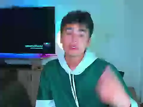 Snapshot of shawn__sanderson1 chatting on 10-17-25, 01:20 shawn sanderson1 online show from 10-17-25, 01:20