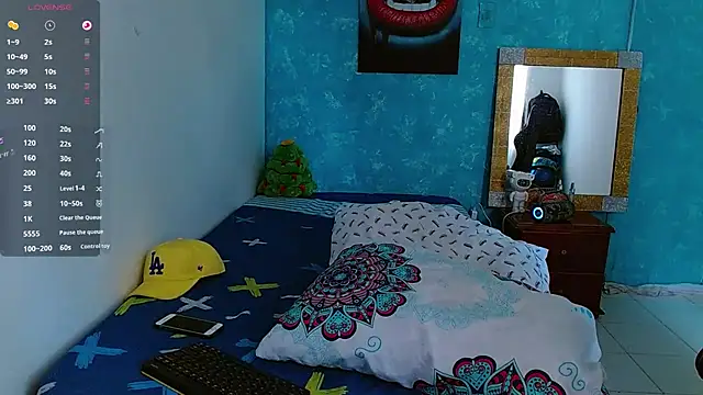 Snapshot of bray_hotboy777 chatting on 12-11-24, 04:09 bray hotboy777 online show from 12-11-24, 04:09