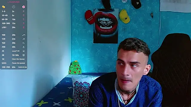 Snapshot of bray_hotboy777 chatting on 12-15-24, 08:58 bray hotboy777 online show from 12-15-24, 08:58