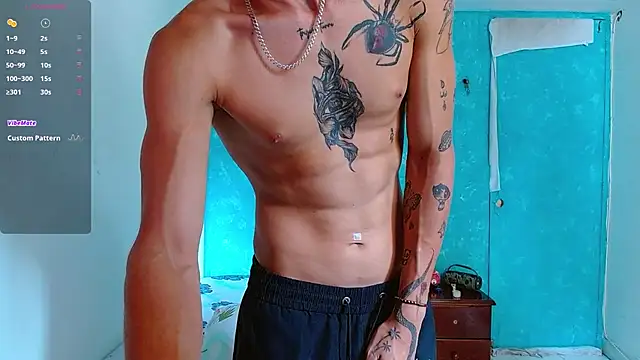 Snapshot of bray_hotboy777 chatting on 01-11-25, 03:31 bray hotboy777 online show from 01-11-25, 03:31