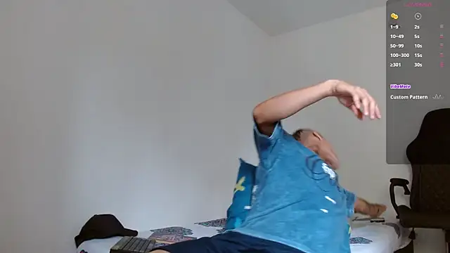 Snapshot of bray_hotboy777 chatting on 09-27-25, 03:06 bray hotboy777 online show from 09-27-25, 03:06