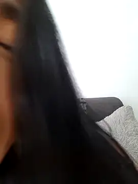 Snapshot of MarianaByanchi chatting on 10-04-25, 08:07 MarianaByanchi online show from 10-04-25, 08:07