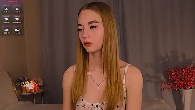 nik0le  online show from 09-18-25, 01:40