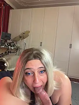 FoxyandTed online show from 03-28-26, 03:00