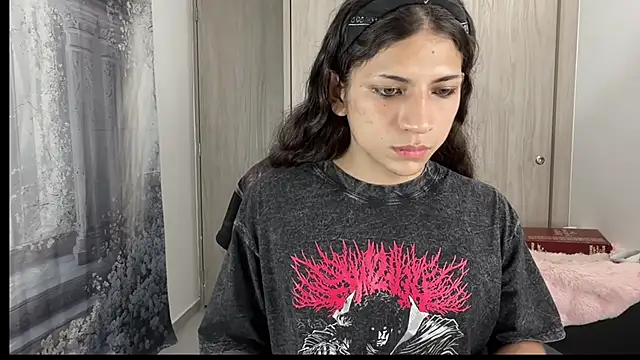 Snapshot of gabriel__manson chatting on 11-01-25, 12:34 gabriel manson online show from 11-01-25, 12:34