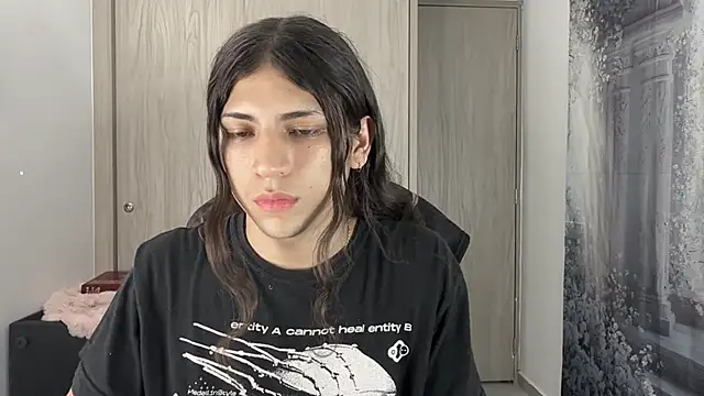 Snapshot of gabriel__manson chatting on 12-02-25, 11:56 gabriel manson online show from 12-02-25, 11:56