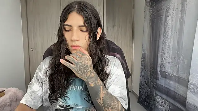 Snapshot of gabriel__manson chatting on 02-28-26, 09:38 gabriel manson online show from 02-28-26, 09:38