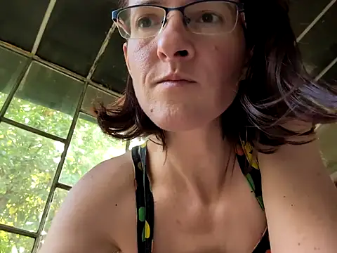 Milky hairy mommy online show from 09-19-25, 12:17