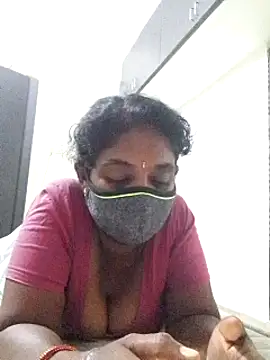 Snapshot of Tamil--Rani chatting on 01-04-25, 07:34 Tamil--Rani online show from 01-04-25, 07:34