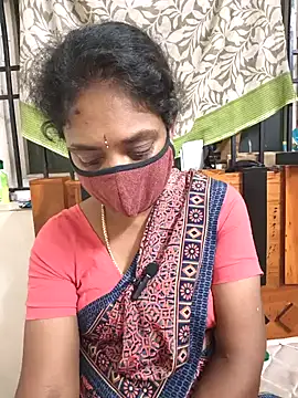 Snapshot of Tamil--Rani chatting on 01-30-25, 03:19 Tamil--Rani online show from 01-30-25, 03:19