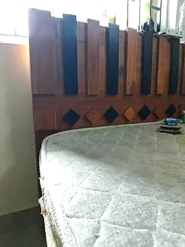 Snapshot of Tamil--Rani chatting on 02-06-25, 06:40 Tamil--Rani online show from 02-06-25, 06:40