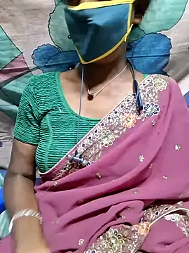 Snapshot of Tamil--Rani chatting on 10-24-25, 02:46 Tamil--Rani online show from 10-24-25, 02:46