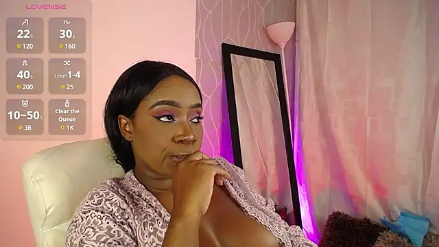 Britanymooree online show from 03-17-25, 09:02