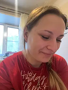 Snapshot of OlgaBuzzz chatting on 02-12-25, 02:35 OlgaBuzzz online show from 02-12-25, 02:35