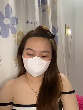 Snapshot of Odette68 chatting on 01-06-25, 10:35 Odette68 online show from 01-06-25, 10:35