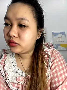 Odette68 online show from 11-05-25, 01:27