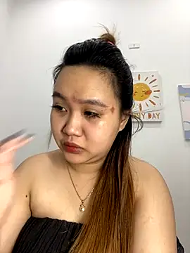 Odette68 online show from 11-12-25, 04:24