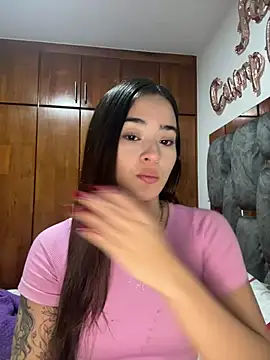 Veronica isaza   online show from 02-06-26, 04:17