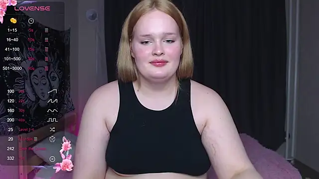 Snapshot of rozzhaos8 chatting on 02-28-25, 07:14 rozzhaos8 online show from 02-28-25, 07:14