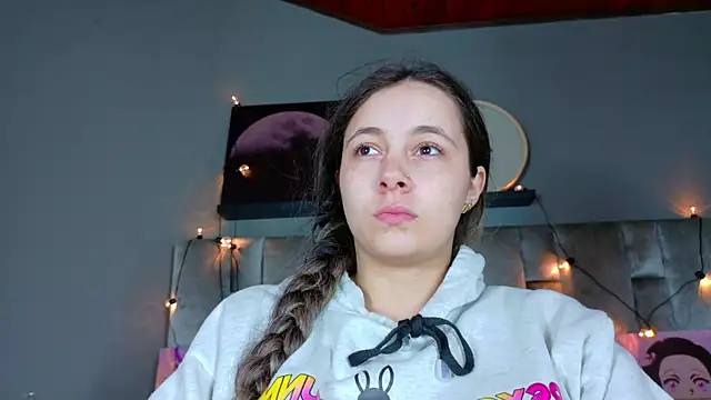 Snapshot of AmbarHills_1 chatting on 11-03-25, 11:22 AmbarHills 1 online show from 11-03-25, 11:22