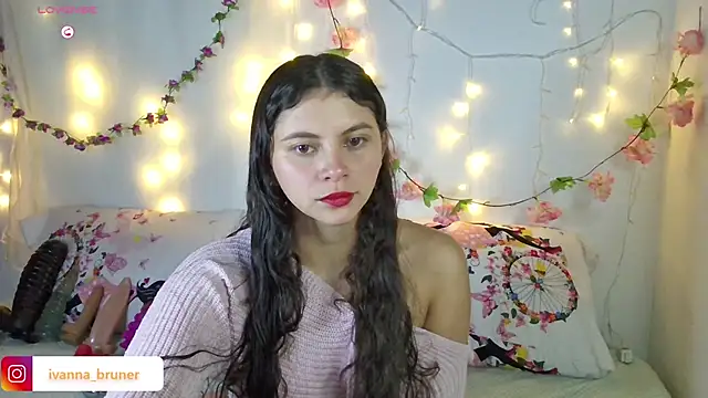 Snapshot of Ivanna_Bruner chatting on 01-25-25, 12:17 Ivanna Bruner online show from 01-25-25, 12:17