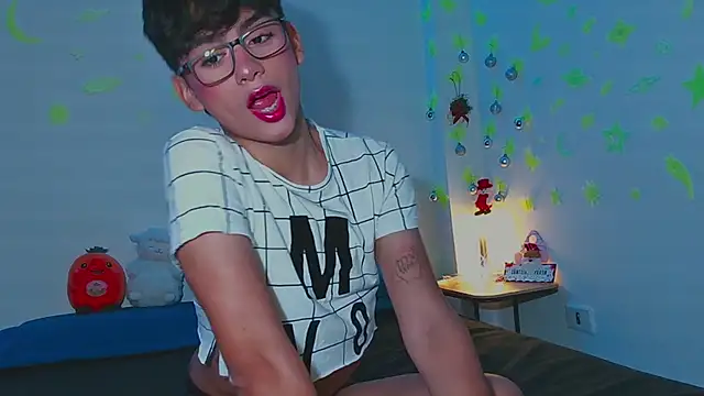 arnold laurent  online show from 12-08-24, 10:57