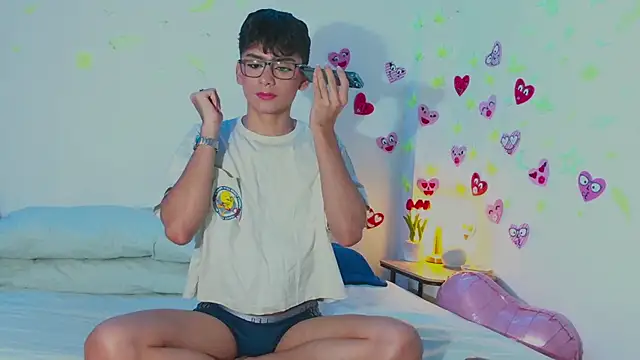 arnold laurent  online show from 02-15-25, 08:22