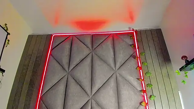 AbbyWathson online show from 04-24-26, 12:07