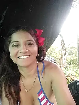 Snapshot of andreu_mature chatting on 02-22-25, 02:19 andreu mature online show from 02-22-25, 02:19