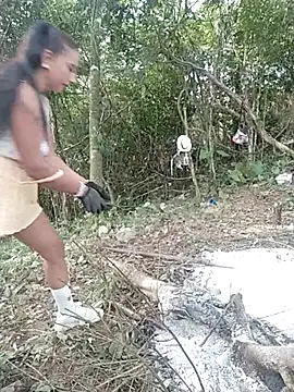 Snapshot of andreu_mature chatting on 02-25-25, 02:22 andreu mature online show from 02-25-25, 02:22