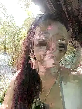 Snapshot of andreu_mature chatting on 03-08-25, 05:01 andreu mature online show from 03-08-25, 05:01