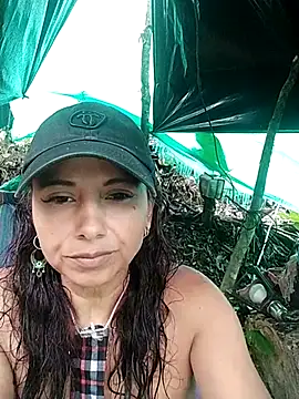 Snapshot of andreu_mature chatting on 03-16-25, 12:44 andreu mature online show from 03-16-25, 12:44