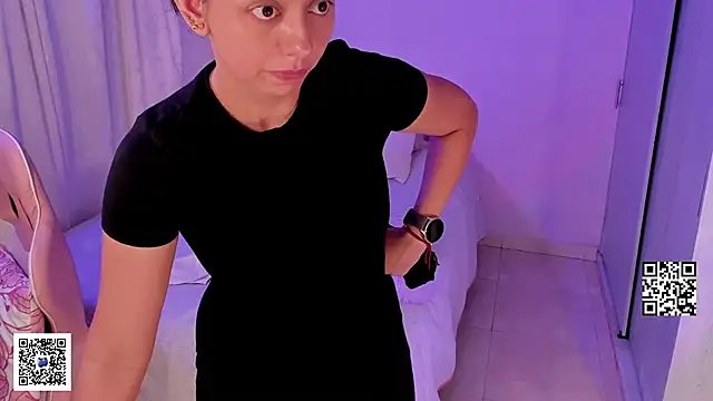 Snapshot of Aleja24Evans chatting on 02-02-25, 06:37 Aleja24Evans online show from 02-02-25, 06:37