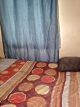 Pinky shyee online show from 12-16-25, 07:46