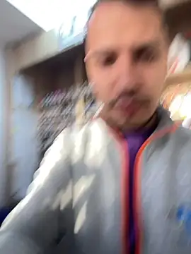 Snapshot of baramadalin chatting on 09-27-25, 04:50 baramadalin online show from 09-27-25, 04:50