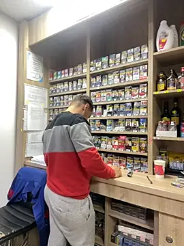 Snapshot of baramadalin chatting on 09-28-25, 04:23 baramadalin online show from 09-28-25, 04:23