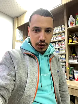 Snapshot of baramadalin chatting on 10-13-25, 04:34 baramadalin online show from 10-13-25, 04:34