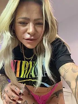 Divina X  online show from 12-16-25, 05:40