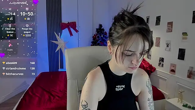 SashaSunlight online show from 12-29-24, 05:22