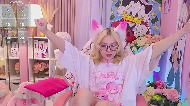 Snapshot of Coconut_Mia chatting on 12-07-24, 09:00 Coconut Mia online show from 12-07-24, 09:00