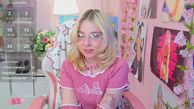 Snapshot of Coconut_Mia chatting on 01-22-25, 03:31 Coconut Mia online show from 01-22-25, 03:31