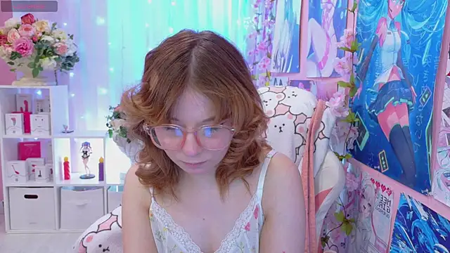 Coconut Mia online show from 05-05-26, 03:09