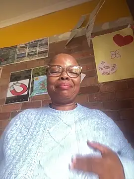 Nomthie online show from 03-21-26, 08:19