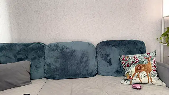 Snapshot of Victoria1Love chatting on 03-12-25, 07:57 Victoria1Love online show from 03-12-25, 07:57